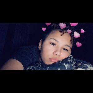 Meet your Posher, Marissa